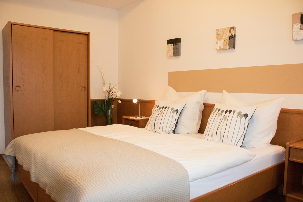 Stadthotel Russelsheim Exterior foto